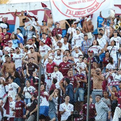  Imagens da torcida grená na comemoração do título do primeiro turno do Gauchão, contra o GrêmioIndexador: Luiz Erbes<!-- NICAID(14429277) -->