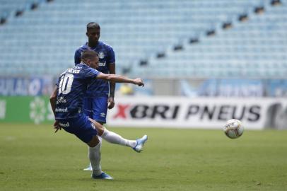  PORTO ALEGRE, RS, BRASIL,15/03/2020-Grêmio recebe o São Luiz pela terceira rodada do segundo turno do Gauchão na Arena. Partida foi com portoões fechados devido ao coronavírus.(FOTOGRAFO: ANDRÉ ÁVILA / AGENCIA RBS)<!-- NICAID(14451952) -->