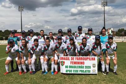  Brasil-Fa venceu a Chapecoense por 4 a 3, no Brasileiro A-2 de futebol feminino, neste domingo (15)<!-- NICAID(14452098) -->