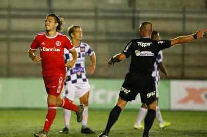  PORTO ALEGRE, RS, BRASIL,15/03/2020- Internacional x São José: São José recebe o Inter pela terceira rodada do segundo turno do Gauchão no Estádio Passo da Areia, com portões fechados.(Foto: Marco Favero / Agencia RBS)<!-- NICAID(14452430) -->