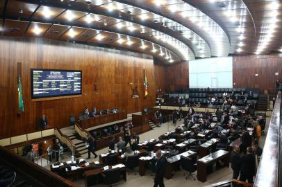  PORTO ALEGRE, RS, BRASIL - 11.12.2019 - Votação do Novo Código Ambiental do RS na Assembleia Legislativa. (Foto: Jefferson Botega/Agencia RBS)<!-- NICAID(14356312) -->