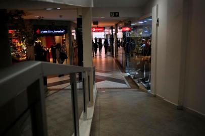  CAXIAS DO SUL, RS, BRASIL, 25/07/2018 - Shopping Prataviera completa 25 anos de história. (Marcelo Casagrande/Agência RBS)<!-- NICAID(13663411) -->