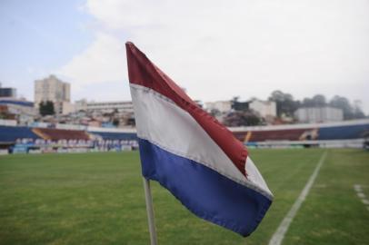  CAXIAS DO SUL, RS, BRASIL (15/03/2020)3a Rodada do Campeonato Gaúcho. Jogo entre Ser Caxias e Novo Hamburgo a portas fechadas no Estádio Centenário. (Antonio Valiente/Agência RBS)<!-- NICAID(14451994) -->