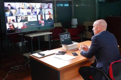 Luis Rubiales, presidente da Real Federação Espanhola de Futebol em teleconferência com dirigentes regionais para buscar saídas diante da crise pelo coronavírus<!-- NICAID(14460863) -->