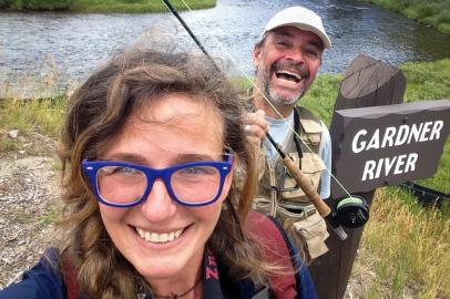 Carlos Henrique Iotti e Anna Tscherdantzewna estrelam a websérie GOLDEN TROUT NA SIERRA NEVADA<!-- NICAID(14461457) -->