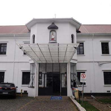  FARROUPILHA, RS, BRASIL. (22/07/2019)Falta de leitos pediátricos em hospitais da Serra. Em Farroupilha, obra de UCI Neonatal no hospital São Carlos foi feita, mas não será inaugurada. (Antonio Valiente/Agência RBS)<!-- NICAID(14175445) -->