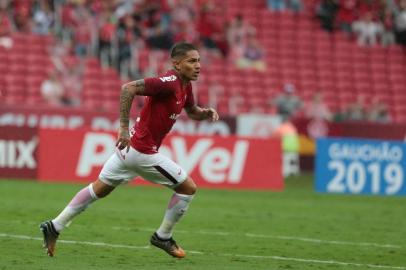  PORTO ALEGRE-RS- BRASIL 06/04/2019- Campeonato Gaúcho- O Inter de Paolo Guerrero está na final do Gauchão. Na tarde deste sábado (6), o Inter bateu o Caxias por 2 a 0, com gols do estreante atacante peruano e de Guilherme Parede, e avançou à decisão do Gauchão. Atacante Guerrero comemora o gol de sua estréia. FOTO FERNANDO GOMES/ZERO HORA.