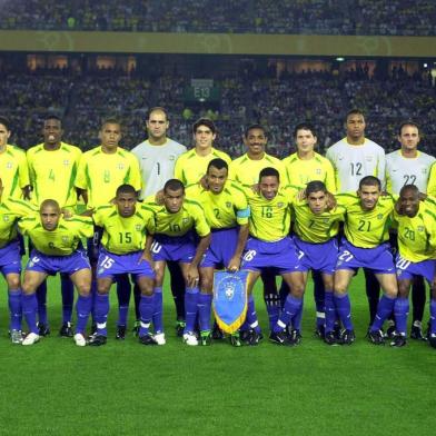 PÔSTER DA SELEÇÃO BRASILEIRA PENTACAMPEÃ 2002#PÁGINA:3 Fotógrafo: MAURO VIEIRA