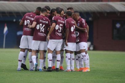  CAXIAS DO SUL, RS, BRASIL (15/03/2020)3a Rodada do Campeonato Gaúcho. Jogo entre Ser Caxias e Novo Hamburgo a portas fechadas no Estádio Centenário. (Antonio Valiente/Agência RBS)<!-- NICAID(14452124) -->