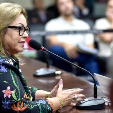 Maria Elizabeth Pereira, ex-diretora do Procon-RS morta pelo companheiro em Porto Alegre. Na imagem, em evento na Assembleia em maio de 2019.<!-- NICAID(14479991) -->