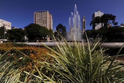  CAXIAS DO SUL, RS, BRASIL, 05/03/2020 - Ambiental clima. Tempo bom, com sol. (Marcelo Casagrande/Agência RBS)<!-- NICAID(14441508) -->