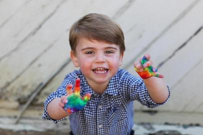 This undated photograph released by Kensington Palace on April 22, 2020, shows  Britains Prince Louis of Cambridge, who celebrates his second birthday on April 23, 2020, in a photograph taken by his mother, Britains Catherine, Duchess of Cambridge. (Photo by The Duchess of Cambridge / KENSINGTON PALACE / AFP) / RESTRICTED TO EDITORIAL USE - MANDATORY CREDIT AFP PHOTO / KENSINGTON PALACE  /  DUCHESS OF CAMBRIDGE - NO MARKETING NO ADVERTISING CAMPAIGNS - NO SALES  DISTRIBUTED AS A SERVICE TO CLIENTS - NO USE AFTER DECEMBER 31, 2020 - TO BE USED IN RELATION TO THE EVENTS MENTIONED IN CAPTION /<!-- NICAID(14484191) -->