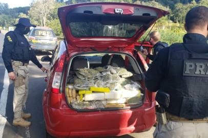 Apreensão de 300 kg de maconha no Vale do Taquari