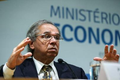 Paulo Guedes anuncia medidas para estimular negócios no Brasil. Publicado em 03/07/2019 <!-- NICAID(14176982) -->