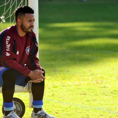  CAXIAS DO SUL, RS, BRASIL, 26/06/2018. Treino da SER Caxias no CT do Estádio Centenário. Na foto, o meia Diego Miranda. (Diogo Sallaberry/Agência RBS)<!-- NICAID(13618750) -->