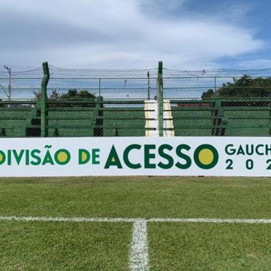 Divisão de Acesso 2020<!-- NICAID(14454823) -->