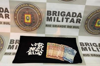 Homem é preso com 42 buchas de cocaina em Farroupilha<!-- NICAID(14496960) -->