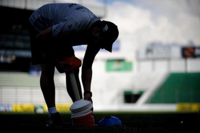  CAXIAS DO SUL, RS, BRASIL 04/10/2016Time do Juventude treina antes do jogo conta o Fortaleza pela Série C do Campeonato Brasileiro de Futebol. (Felipe Nyland/Agência RBS)<!-- NICAID(12481382) -->