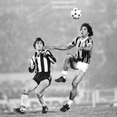 CRÉDITO: Mauro Mattos, Agência RBSJogo Peñarol 1 x 1 Grêmio pela taça Libertadores da América 1983.Data: 24/07/1983#ENVELOPE:13094