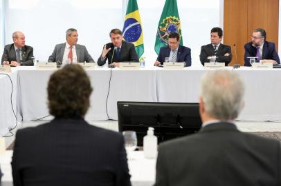  (Brasília - DF, 22/04/2020) Reunião com Vice-Presidente da República, Ministros e Presidentes de Bancos.Foto: Marcos Corrêa/PRIndexador: Marcos Correa<!-- NICAID(14506407) -->