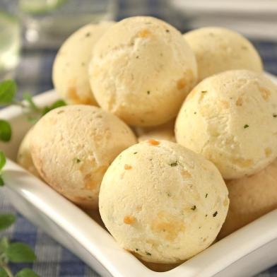  pão de queijo de cebolaIndexador: MARIANA BUSO<!-- NICAID(6807027) -->