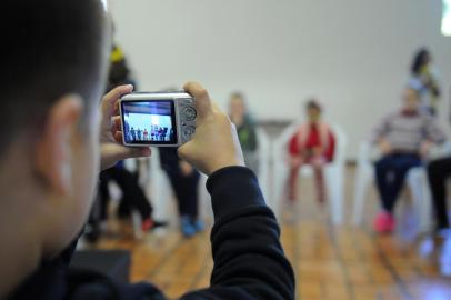  CAXIAS DO SUL, RS, BRASIL 09/04/2019Oficina de fotografia no Festival Téti realizado no Centro de Cultura Dr. Henrique Ordovás Filho. (Felipe Nyland/Agência RBS)<!-- NICAID(14030930) -->