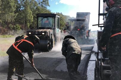 Obras de duplicação da BR-116