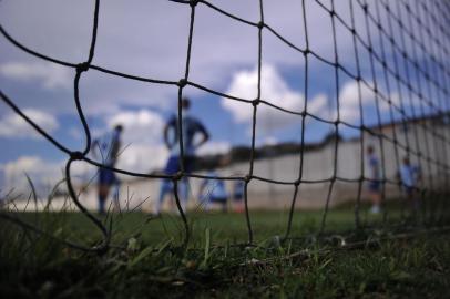  CAXIAS DO SUL, RS, BRASIL, 20/02/2019 - Equipe do Caxias treina no seu Centro de Treinamento, junto ao estádio Centenário. (Marcelo Casagrande/Agência RBS)<!-- NICAID(13965715) -->