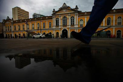  PORTO ALEGRE, RS, BRASIL - 05.06.2020 - A Prefeitura de Porto Alegre lança nesta sexta-feira, 5, às 11h, o edital de concessão do Mercado Público. O prefeito Nelson Marchezan Júnior concede coletiva de imprensa para apresentação do projeto.<!-- NICAID(14516207) -->