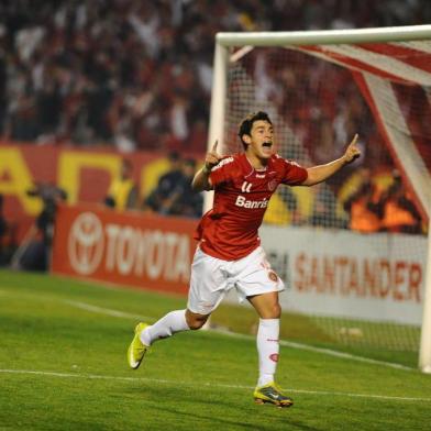  Final da Libertadores de 2010,Inter x Chivas no estádio Beira-rio.Jogador Giuliano Faz o terceiro gol