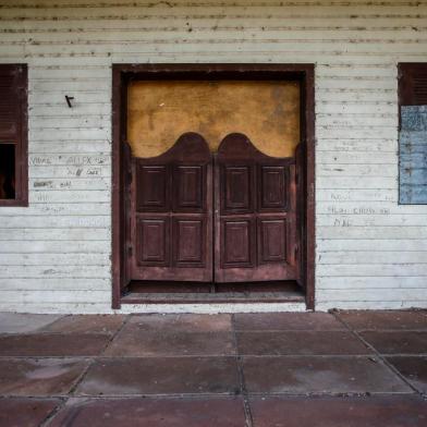  CAÇAPAVA DO SUL, RS, BRASIL, 13-02-2020: O distrito de Minas do Camaquã, pertencente à cidade de Caçapava do Sul, viveu anos de ouro da mineração através da extração de cobre. Hoje possui cerca de 600 moradores, e vive momento de crise com suas principais atrações turísticas fechadas ao público. Fotos para matéria da seção Singular, do Caderno Doc (FOTO FÉLIX ZUCCO/AGÊNCIA RBS, Editoria SuaVida).Indexador: Felix Zucco<!-- NICAID(14418971) -->