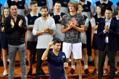  Serbian tennis player Novak Djokovic gives a speach after the final match  between Austrian tennis player Dominic Thiem and Serbian tennis player Filip Krajinovic at the Adria Tour, Novak Djokovics Balkans charity tennis tournament in Belgrade on June 14, 2020. - The ATP and WTA Tours have been suspended since March due to the COVID-19 pandemic and will not resume at least until the end of July 2020. (Photo by Andrej ISAKOVIC / AFP)Editoria: SPOLocal: BelgradeIndexador: ANDREJ ISAKOVICSecao: charityFonte: AFPFotógrafo: STF<!-- NICAID(14527993) -->