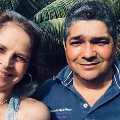 Drica Moraes e Adilson Rodrigues, que doou a medula óssea para a atriz<!-- NICAID(14529568) -->