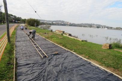 OBRAS na vila assunção, no timbuka, recomeçaram. vão até outubro<!-- NICAID(14529593) -->