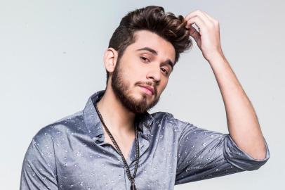 gustavo mioto, sertanejo.<!-- NICAID(12948571) -->