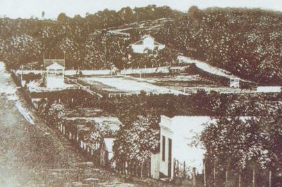 P.36Em 1909, o Grêmio mandava seus jogos no Fortim da Baixada, localizado em área onde hoje é o Parcão, no bairro Moinhos de Vento. Fotógrafo: BD ZH<!-- NICAID(402331) -->