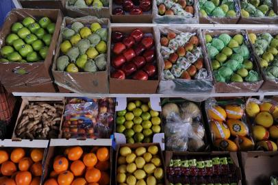  CAXIAS DO SUL, RS, BRASIL, 19/06/2020 - Vasta produção de hortifruti caracteriza Caxias do Sul que está de aniversário de 130 anos de história. (Marcelo Casagrande/Agência RBS)<!-- NICAID(14526462) -->