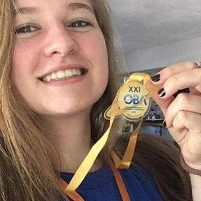  Isadora Stefanhak Costa Arantes, gaúcha, de 17 anos, é selecionada para curso intensivo na Nasa.<!-- NICAID(14532069) -->