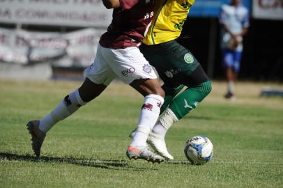  CAXIAS DO SUL, RS, BRASIL (29/12/2019)Jogo treino entre Ser Caxias e Ypiranga no Estádio Centenário. (Antonio Valiente/Agência RBS)<!-- NICAID(14373074) -->