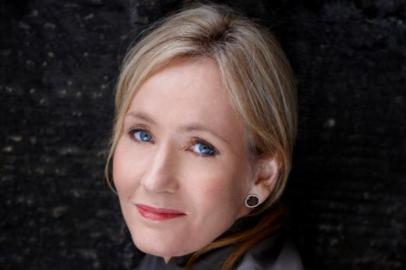 jk rowling<!-- NICAID(9575996) -->