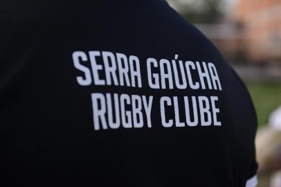 CAXIAS DO SUL, RS, BRASIL (08/11/2019). REDE SOCIAL - Rúgbi.  Matéria da série especial dos projetos sociais conta a história dos jovens que encontraram nos núcleos do Serra Gaúcha Rugby, de Caxias do Sul, uma forma de conhecer a modalidade e os seus valores. (Antonio Valiente/Agência RBS)<!-- NICAID(14319922) -->