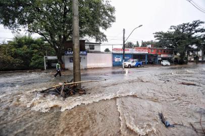 mau tempo - alagamentos - chuva - porto alegre