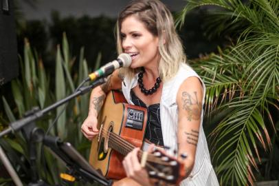 Daniela Calil comemora aniversário de 34 anos em Atlântida. Na foto, Nalanda.<!-- NICAID(13915178) -->