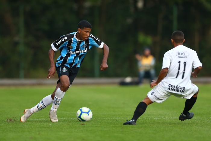 Grêmio FBPA on X: Renovado! O lateral-esquerdo Wesley, da #Sub19