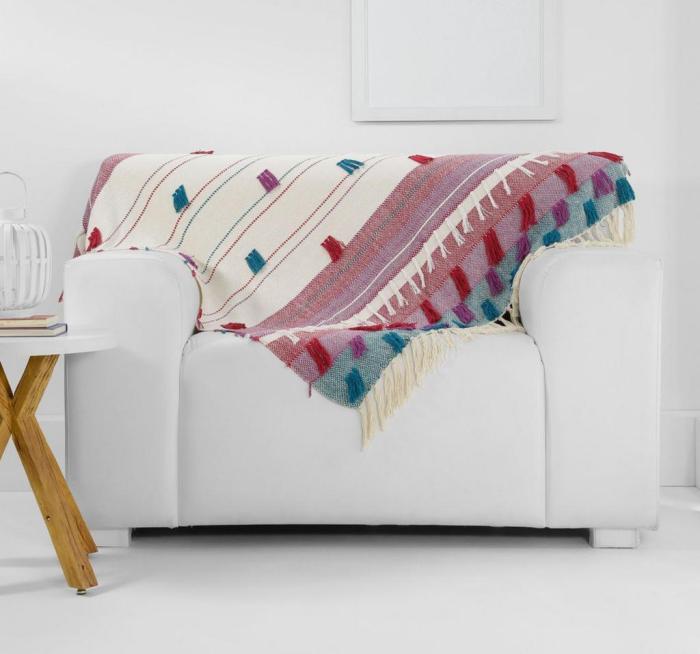 Uma seleção de mantas para cama ou sofá que vão decorar e aquecer sua casa  | Donna
