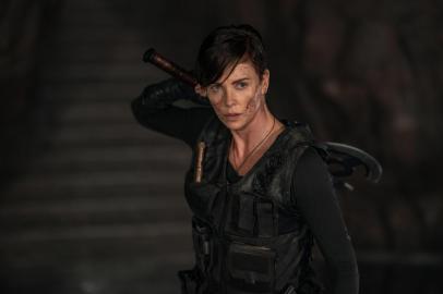 Charlize Theron em The Old Guard<!-- NICAID(14539512) -->