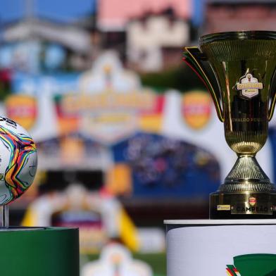  CAXIAS DO SUL, RS, BRASIL, 22/02/2020. Caxias x Grêmio, jogo da final da Taça Cel. Ewaldo Poeta, primeiro turno do Campeonato Gaúcho 2020 (Gauchão 2020), realizado no estádio Centenário. (Porthus Junior/Agência RBS)<!-- NICAID(14428474) -->