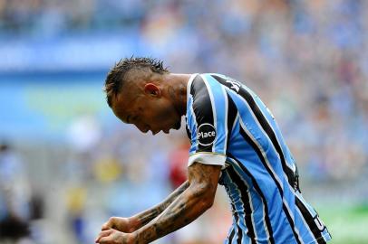 PORTO ALEGRE, RS, BRASIL, 18.03.2018. Inter e Grêmio disputam Gre-Nal 414 no estádio Arena e válido pela semifinal do Campeonato Gaúcho 2018. (MATEUS BRUXEL/AGÊNCIA RBS)<!-- NICAID(13461017) -->