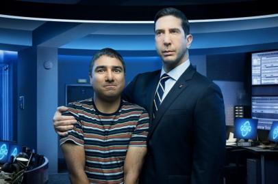 David Schwimmer and Nick Mohammed in Intelligence (2020)<!-- NICAID(14550184) -->