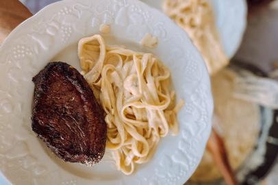 Tagliatelle com picanha